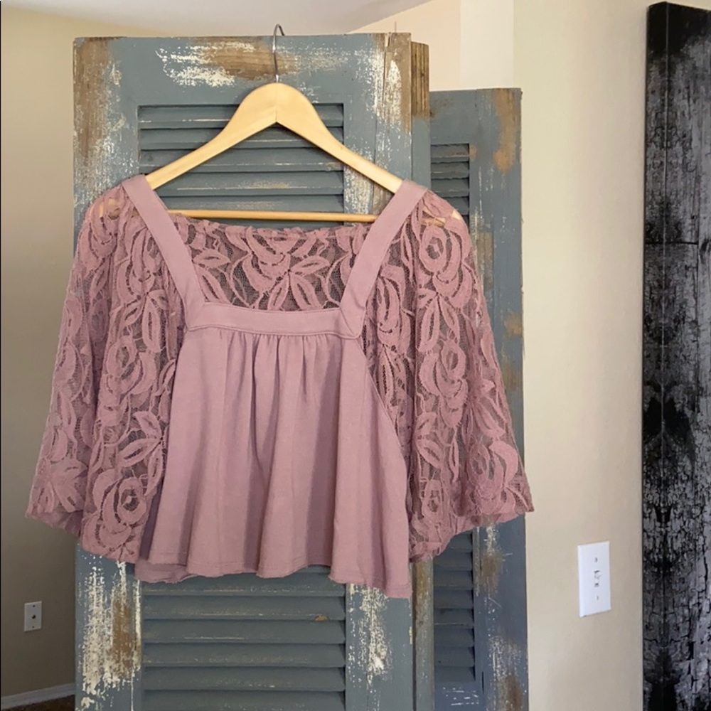 We the Free lilac/mauve lace blouse